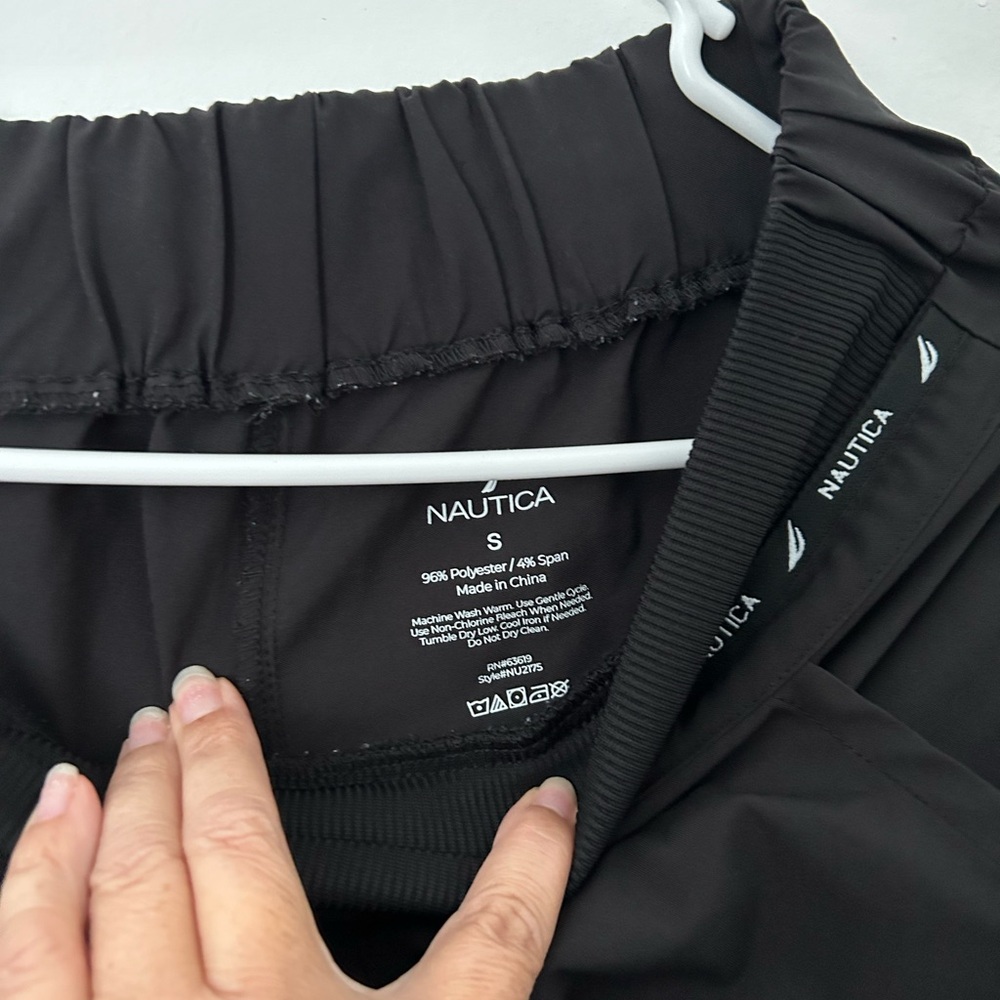 Nurse pant. Nautica.